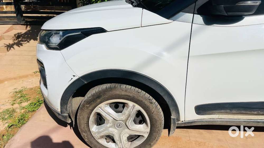 2021 Tata Nexon Xm(s) Plus, Complete Showroom Record, Sunroof