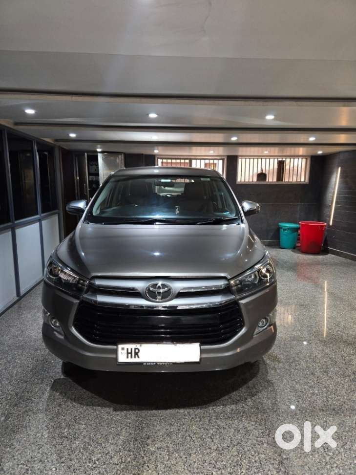 Toyota Innova Crysta 2.8z Automatic, 2019, Diesel