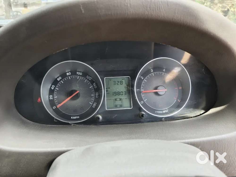 Mahindra Scorpio 2013 Diesel Well Maintained New Tyer & Insurance