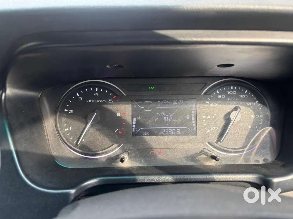 Mahindra Marazzo 2019 Diesel 125000 Km Driven
