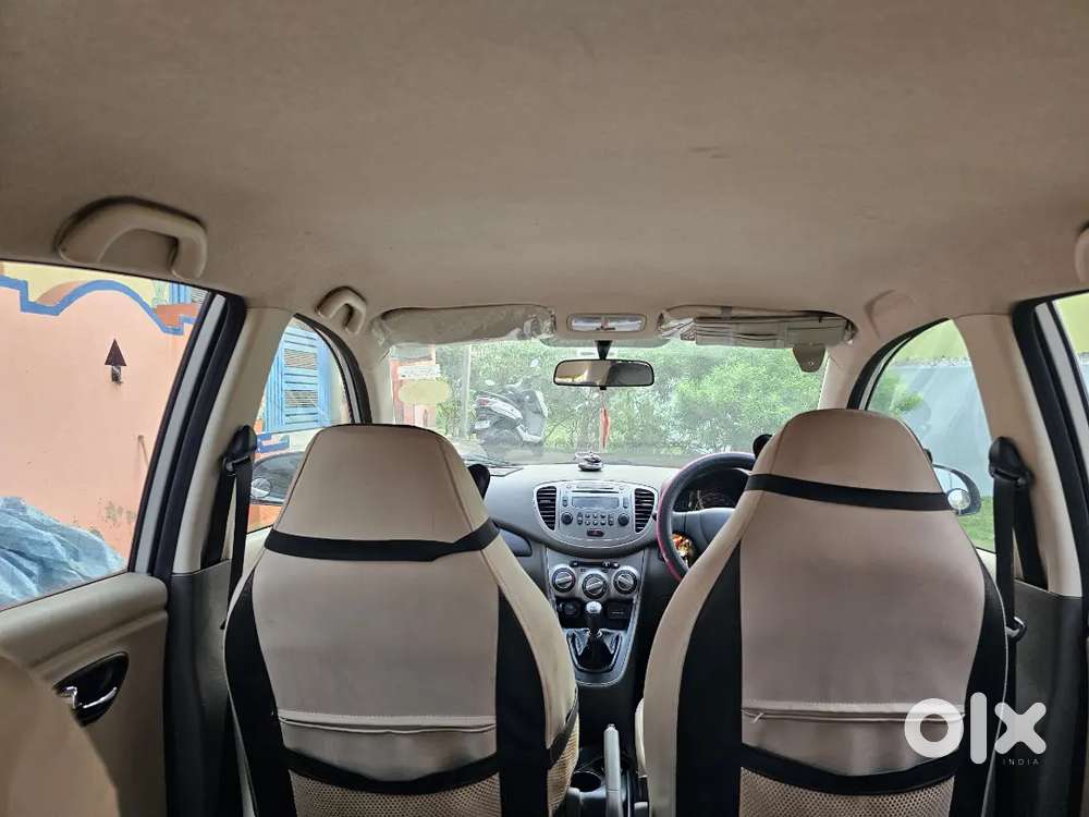 Hyundai I10 Sportz 2013 Fix Price