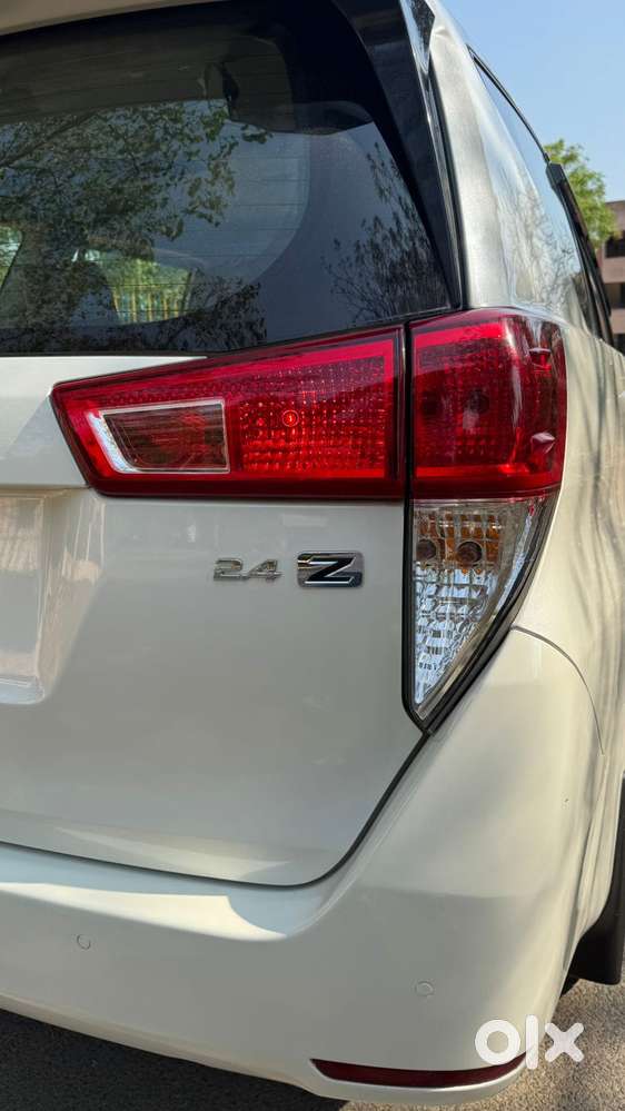 Toyota Innova Crysta [2020-ongoing] 2.4 Zx At 7 Str, 2022, Diesel