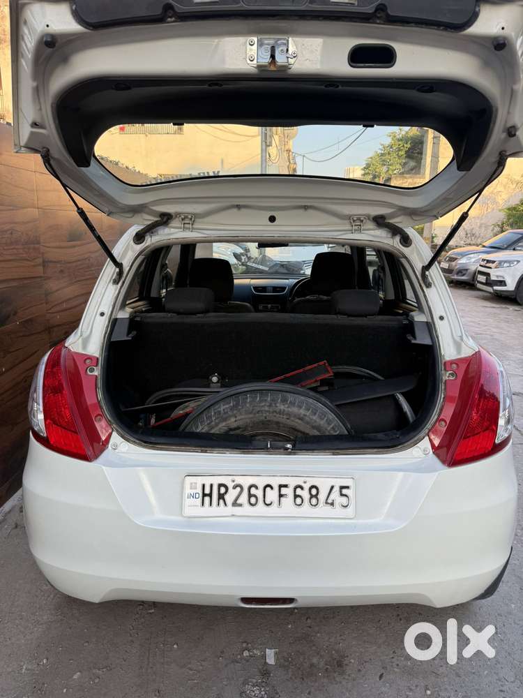 Maruti Suzuki Swift Vxi Optional, 2014, Petrol
