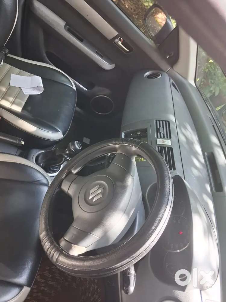Maruti Suzuki Swift Dzire 2010