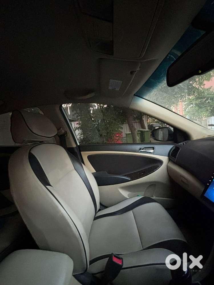 Hyundai Fluidic Verna 2013