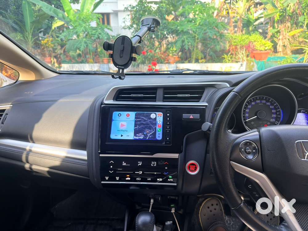2021 Honda Jazz Vx Cvt Automatic  Excellent Condition  45,000 Km