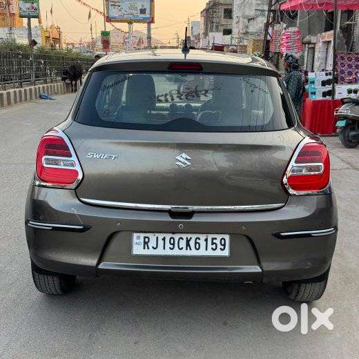 Maruti Suzuki Swift Vvt Vxi, 2021, Petrol