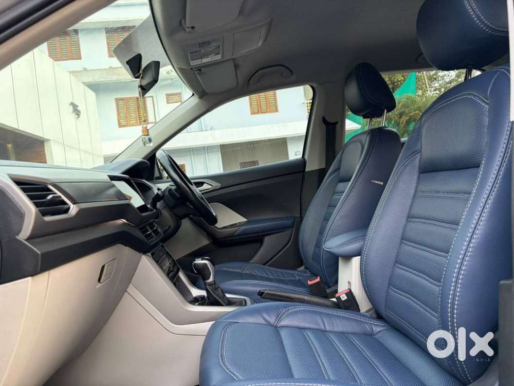 Volkswagen Taigun 1.0 Tsi Highline At, 2022, Petrol