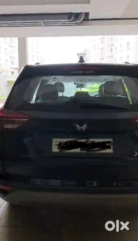 Mahindra Xuv700 Petrol 2023