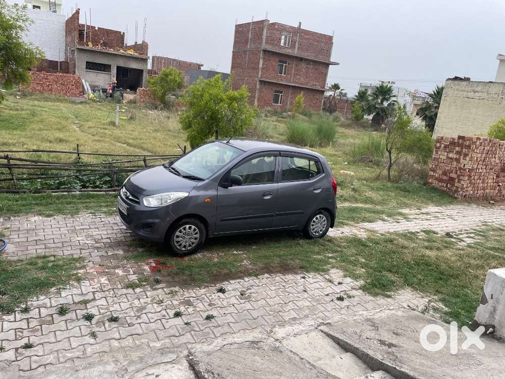 Magna I10 2015