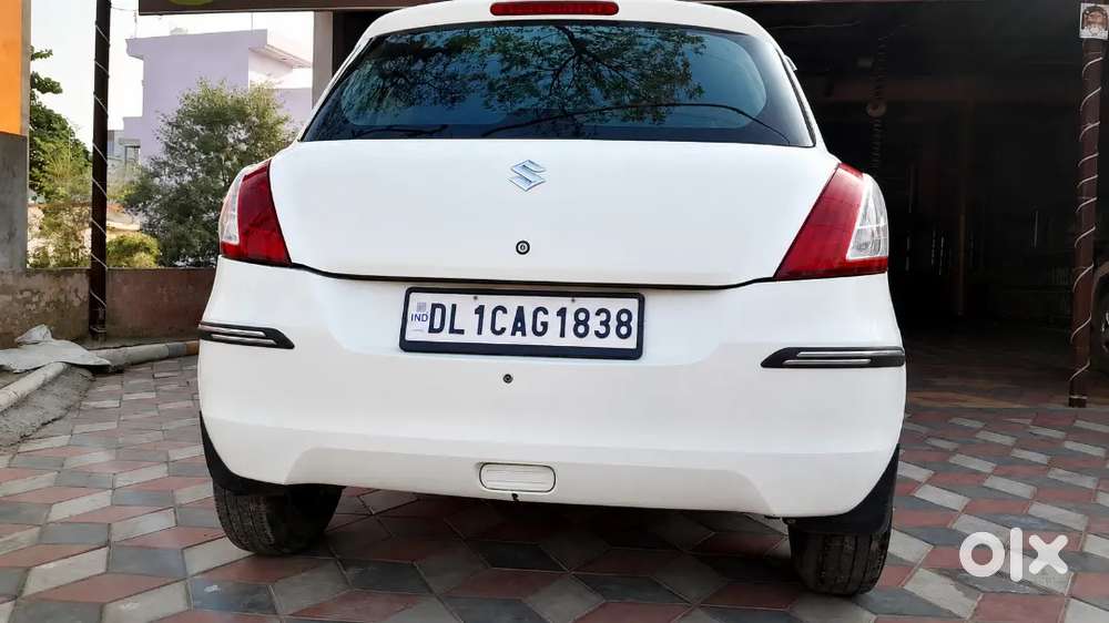Maruti Suzuki Swift Lxi 2016