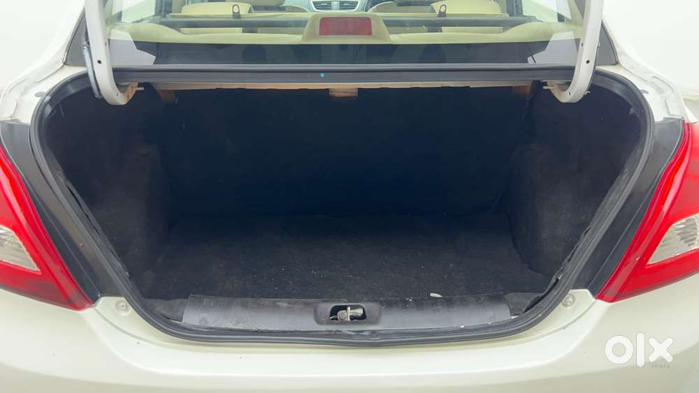 Maruti Suzuki Swift Dzire 1.3 Vxi, 2014, Petrol
