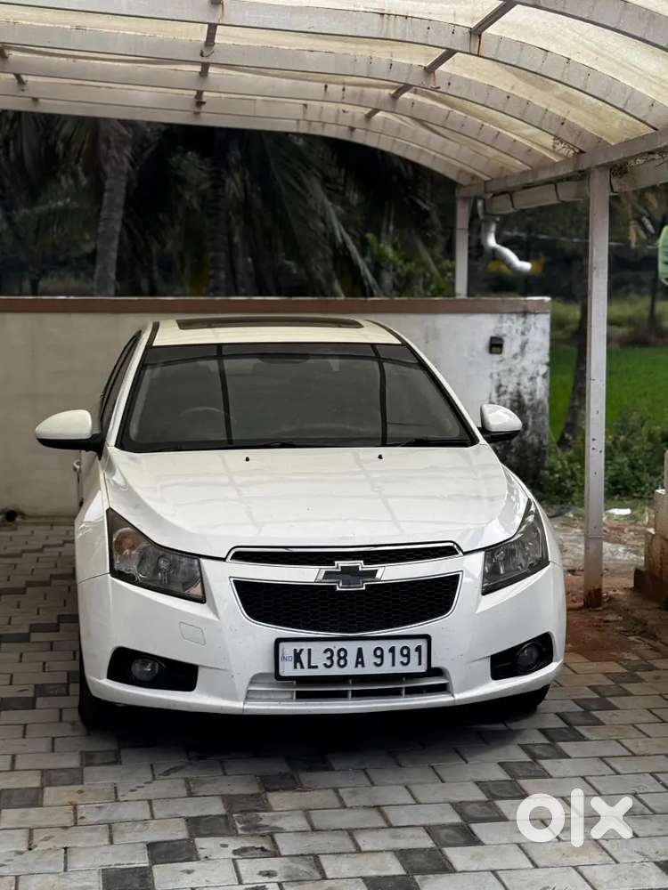 Chevrolet Cruze – Well Maintained
* Chevrolet Cruze Ltz 2010