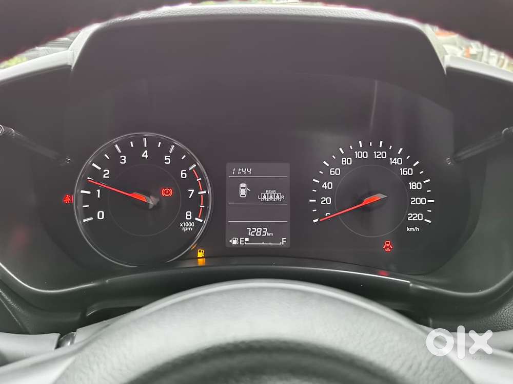 Maruti Suzuki Swift Vxi Abs Bsiv, 2025, Petrol