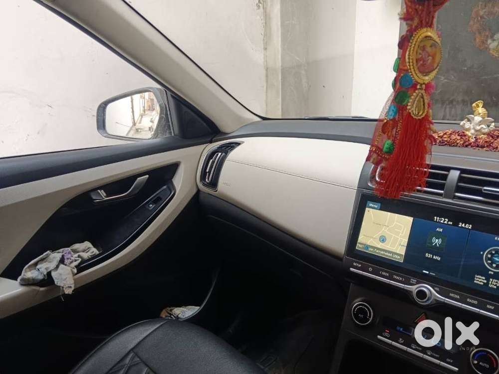 Hyundai Creta Sx Manual Top With Sunroof