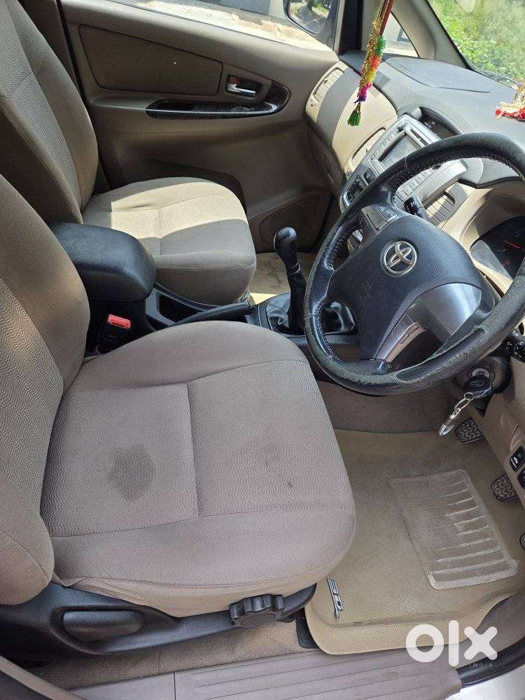 Toyota Innova 2.5 V 7 Str, 2015, Diesel
