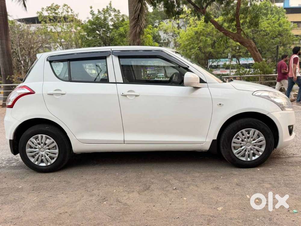 Maruti Suzuki Swift 2011-2014 Lxi, 2013, Petrol