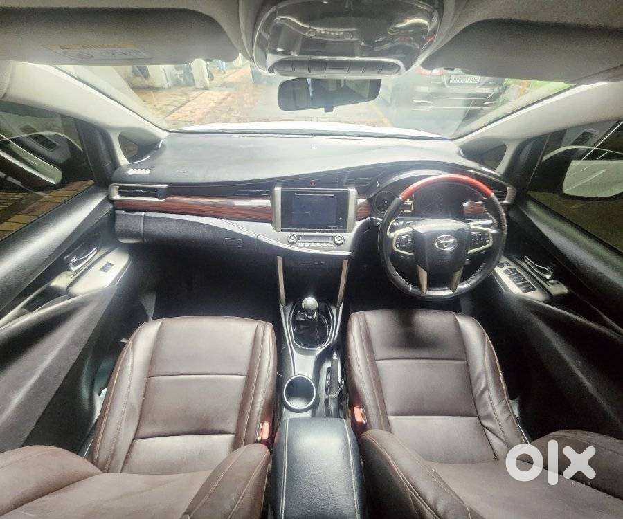 Toyota Innova Crysta 2.4 Vx Mt 8s, 2019, Diesel