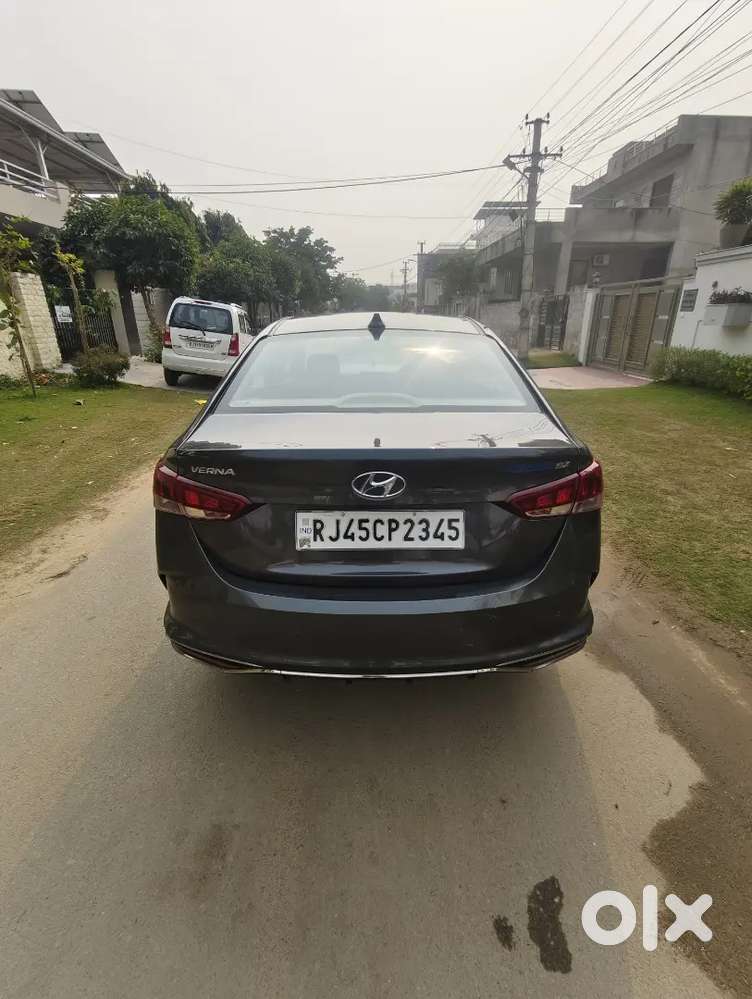 Hyundai Verna 2021 Diesel 90000 Km Driven