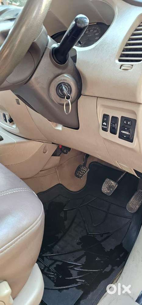 Toyota Innova 2.5 Gx (diesel) 8 Seater, 2012, Diesel