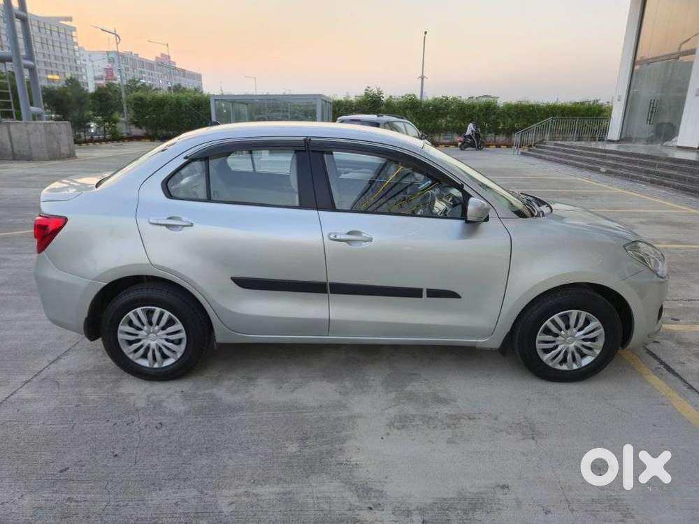 Maruti Suzuki Dzire Vxi Ags, 2017, Petrol