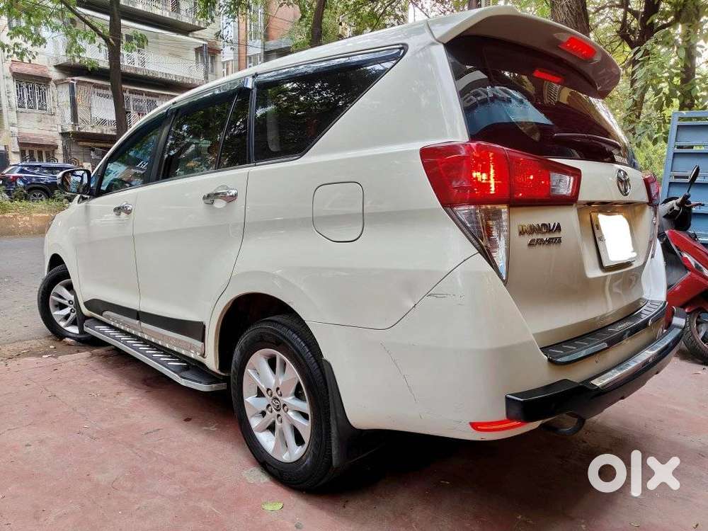 Toyota Innova Crysta 2.4 V 8 Str, 2019, Diesel
