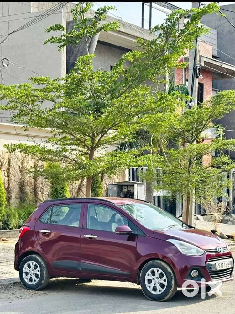 Hyundai Grand I10 Magna 2013 Car