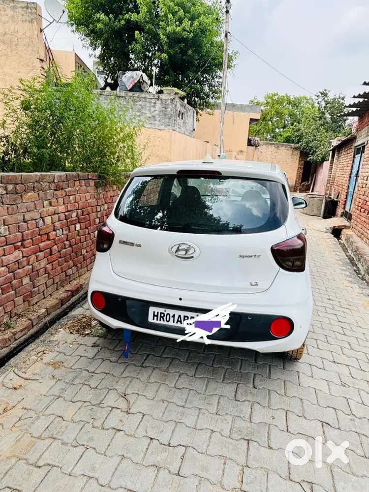 Hyundai Grand I10 Sportz 2017 Petrol