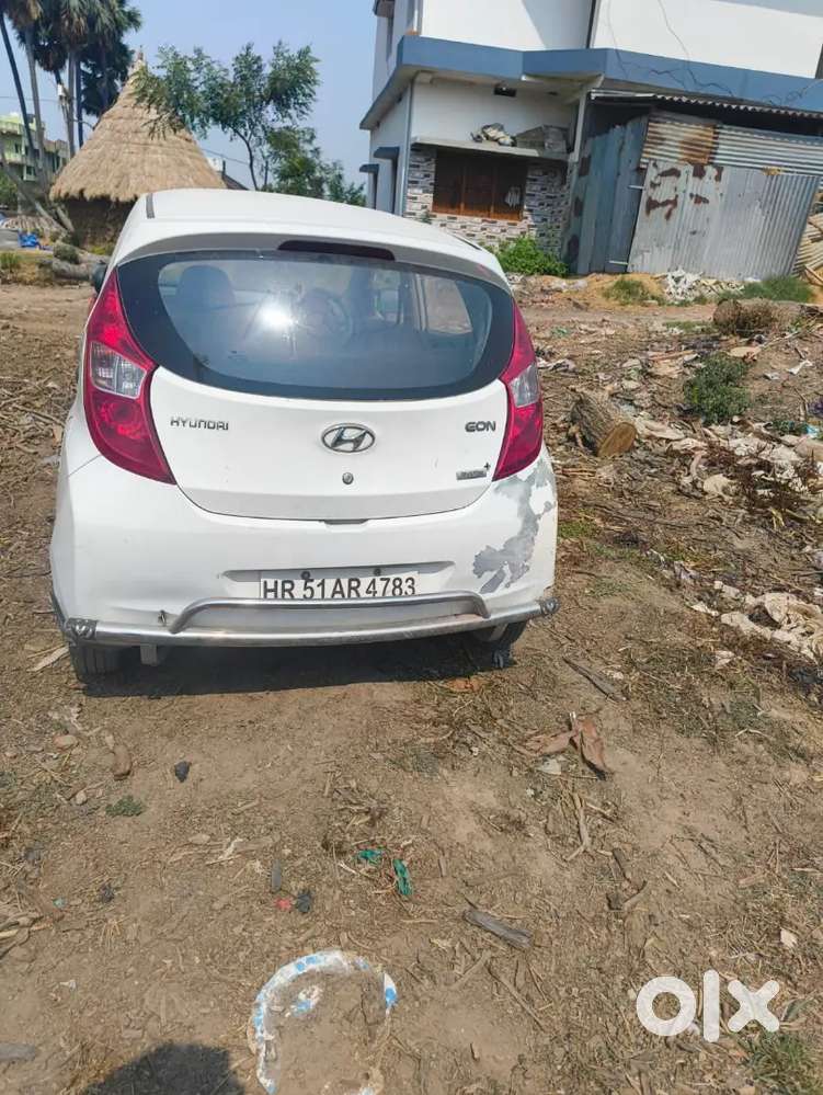 Hyundai Eon 2014 Petrol 90000 Km