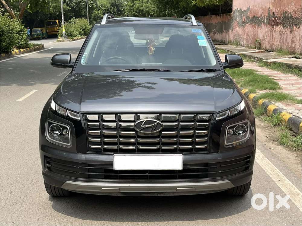 Hyundai Venue 1.0 S (o) Turbo Dct, 2023, Petrol