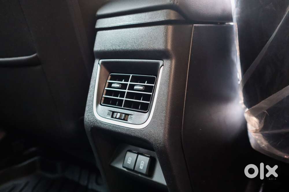 Maruti Suzuki Grand Vitara 1.5 Zeta Smart Hybrid, 2025, Petrol