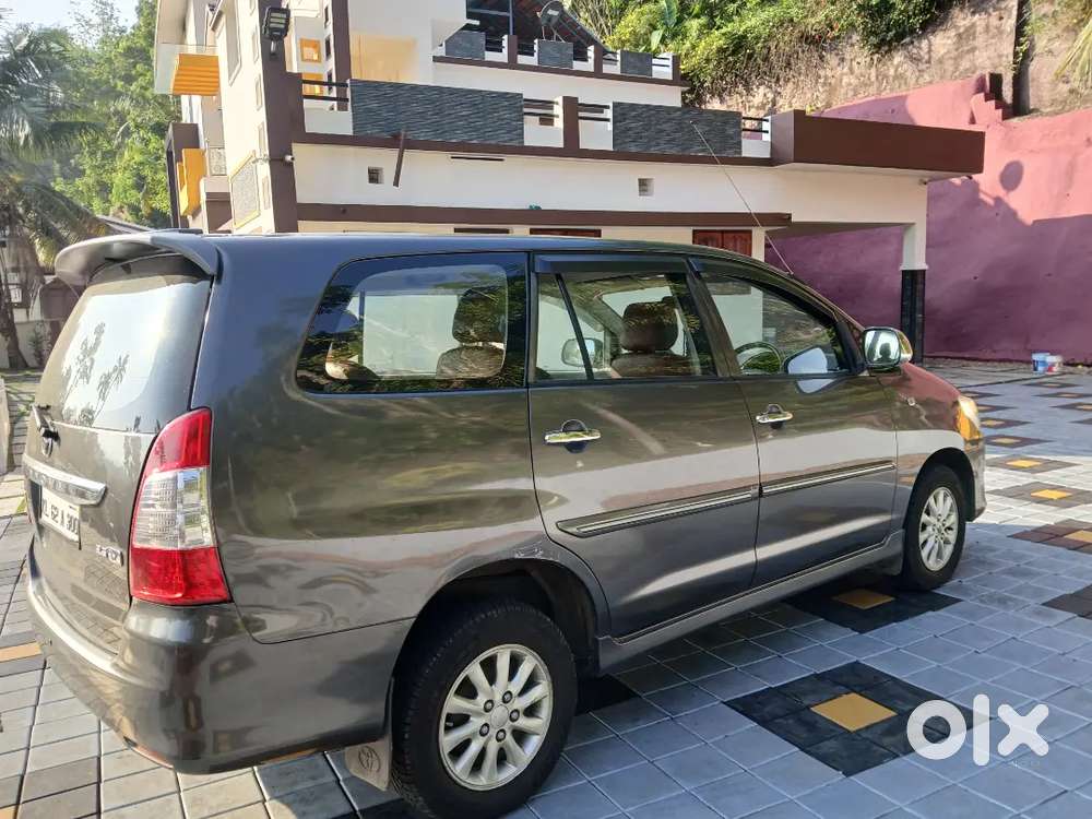 Innova G4 2012