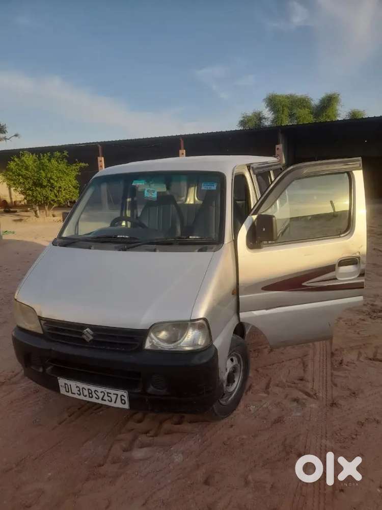 Maruti Suzuki Ecco Cng& Petrol