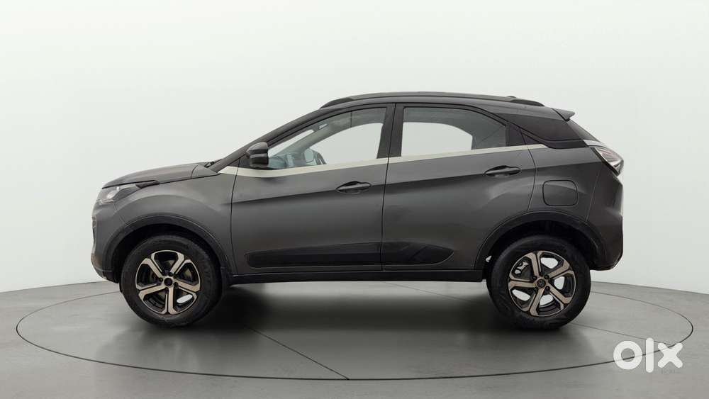 Tata Nexon 1.2 Revotron Xz Plus Premium, 2022, Petrol