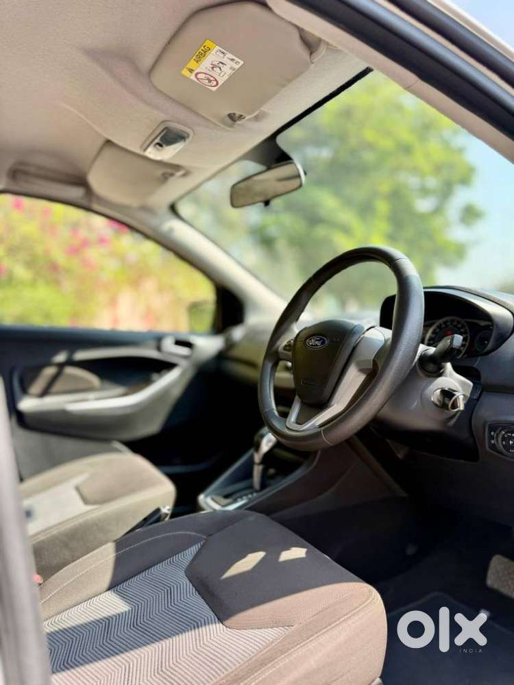 Ford Figo, 2016, Petrol