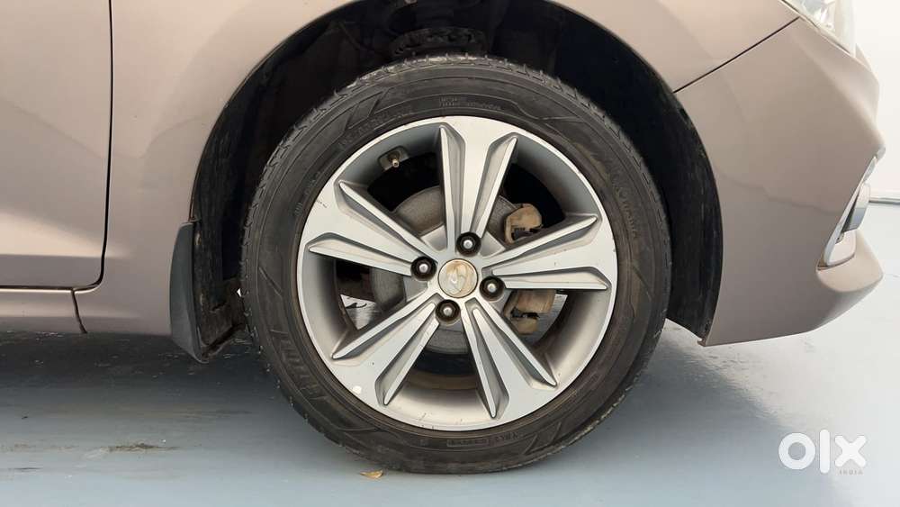 Hyundai Verna 1.6 Crdi Sx Plus At, 2017, Diesel