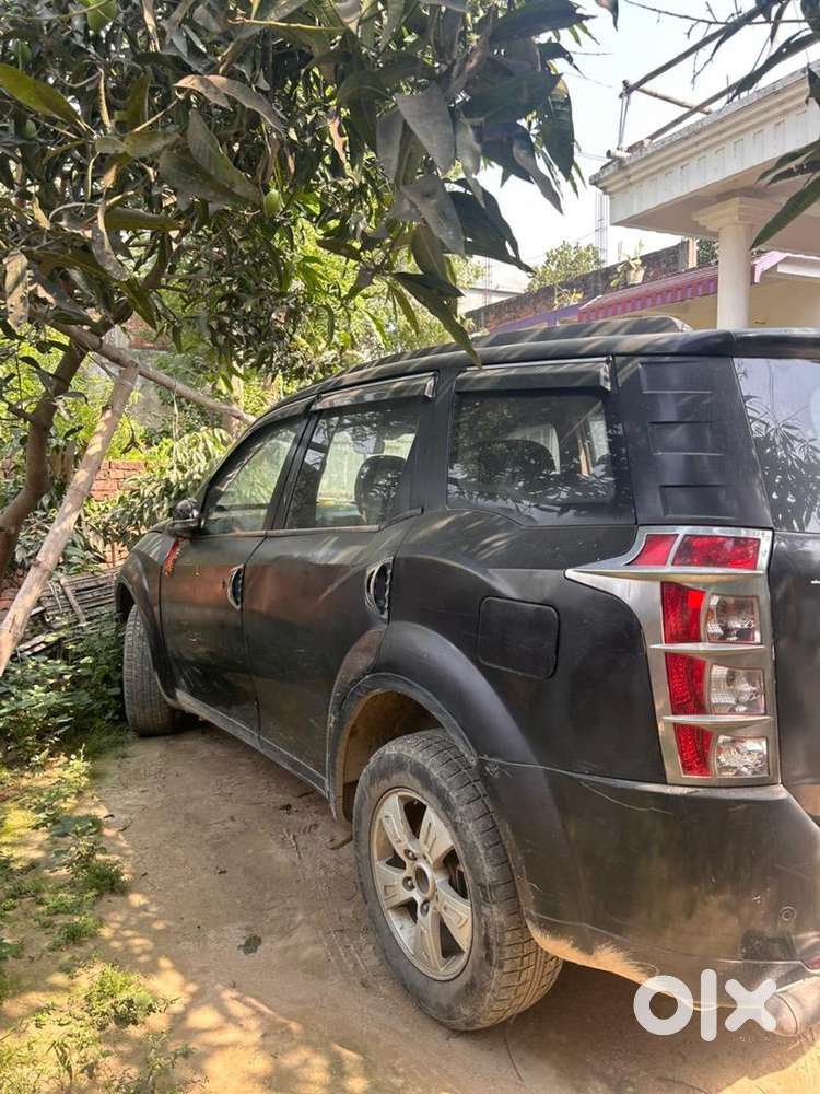 Mahindra Xuv500 2013 Diesel 100000 Km Driven