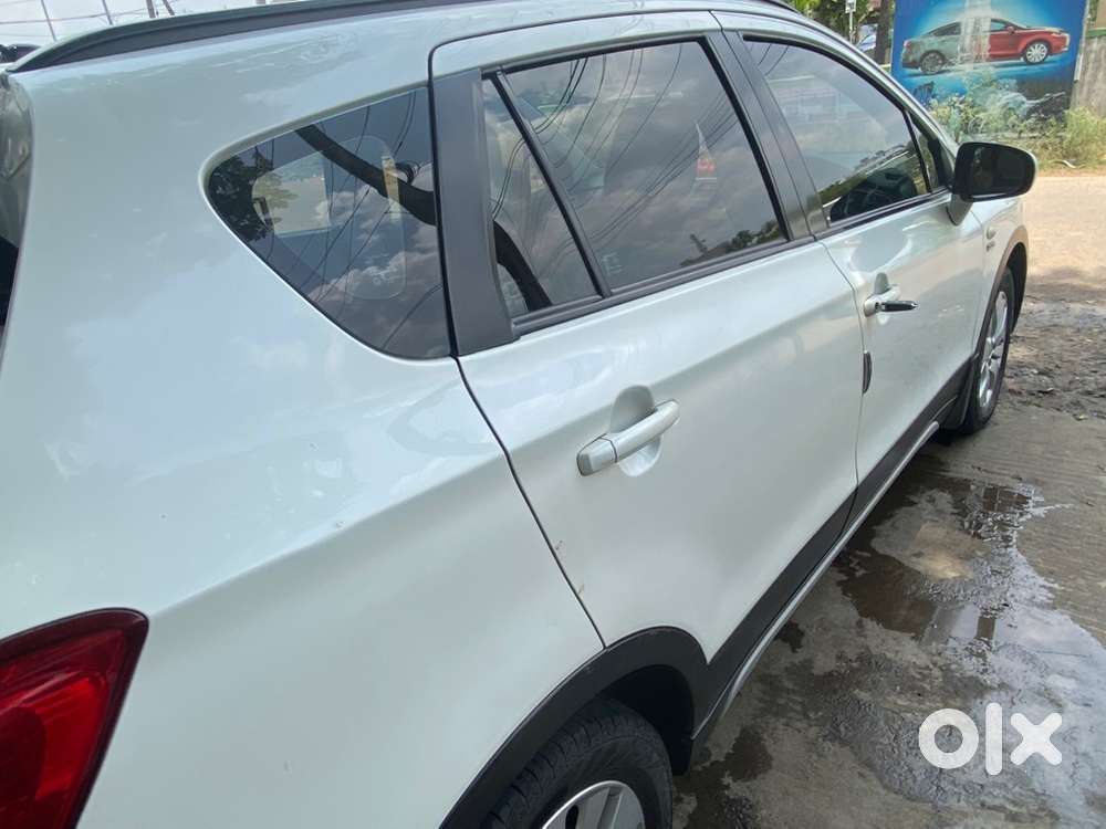 Maruti Suzuki S-cross 2015