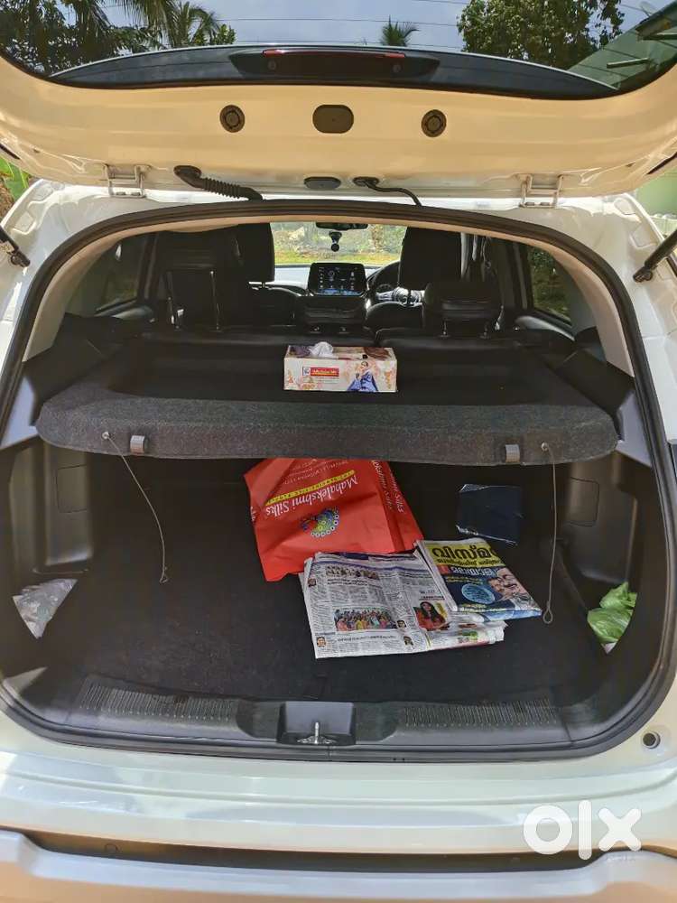 Maruti Suzuki Grand Vitara 1.5 Zeta Petrol Manual Transmission