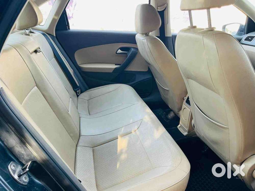 Volkswagen Vento 1.5 Highline Plus At 16 Alloy, 2018, Petrol