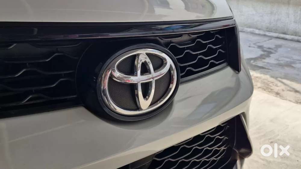 Toyota Fortuner Legender, 2024, Diesel