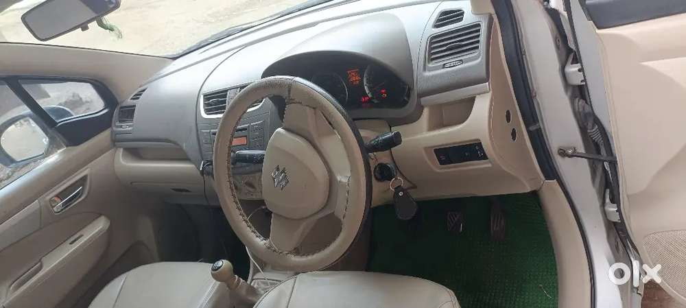 Maruti Suzuki Ertiga 2014 Diesel 140000 Km Driven