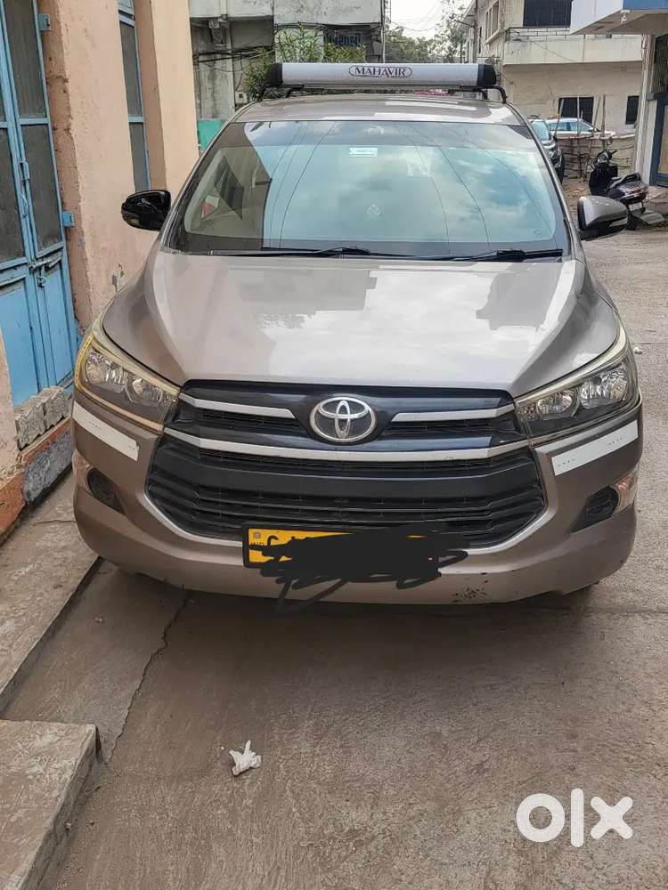 Toyota Innova Crysta Diesel 2016 No 11 Mahino