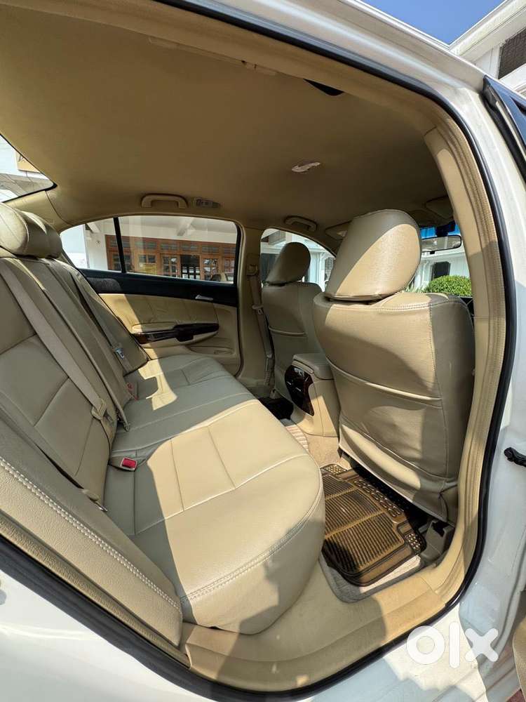 Honda Accord 2.4 Elegance Automatic, 2010, Petrol