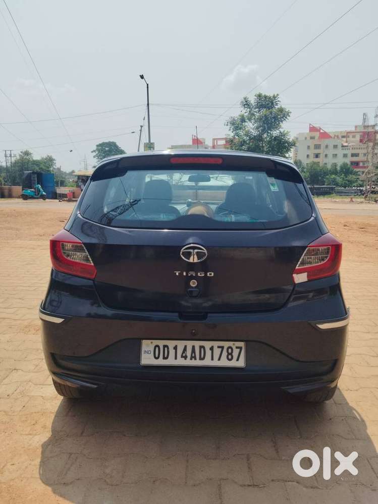 Tata Tiago, 2023, Petrol
