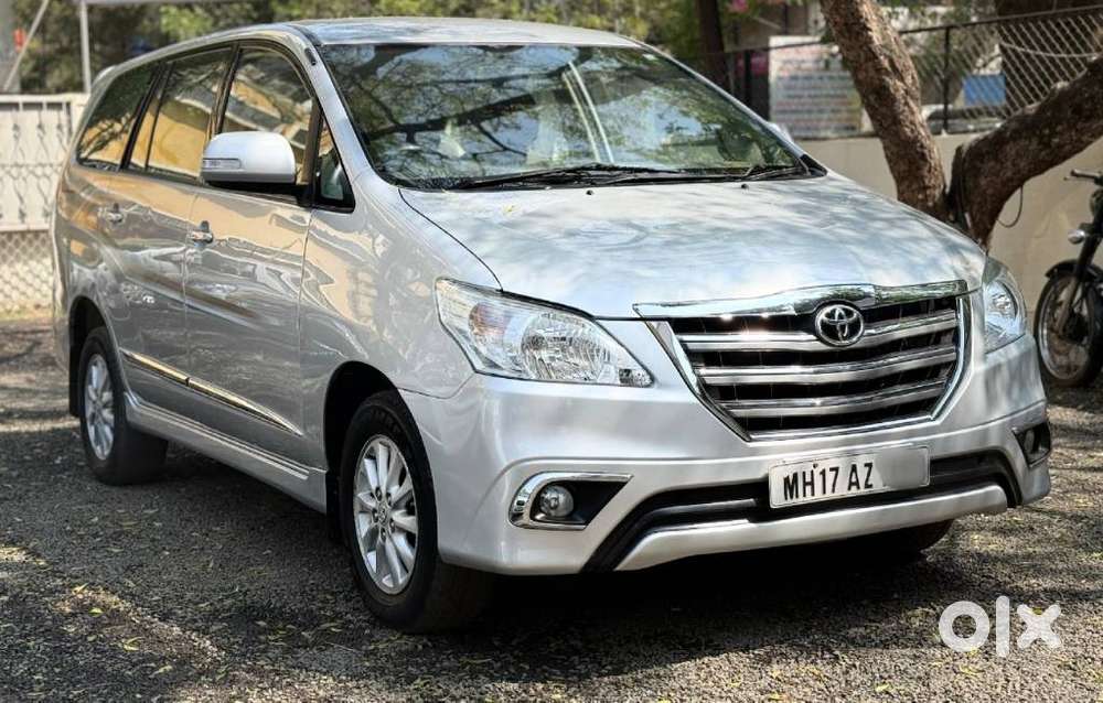 Toyota Innova 2.5 Z Diesel 7 Seater Bs Iv, 2013, Diesel