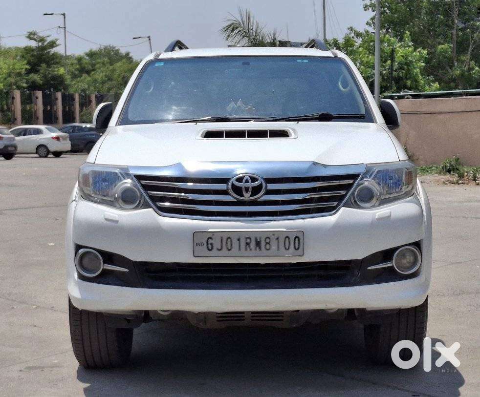 Toyota Fortuner 3.0 4x2 Mt, 2015, Diesel