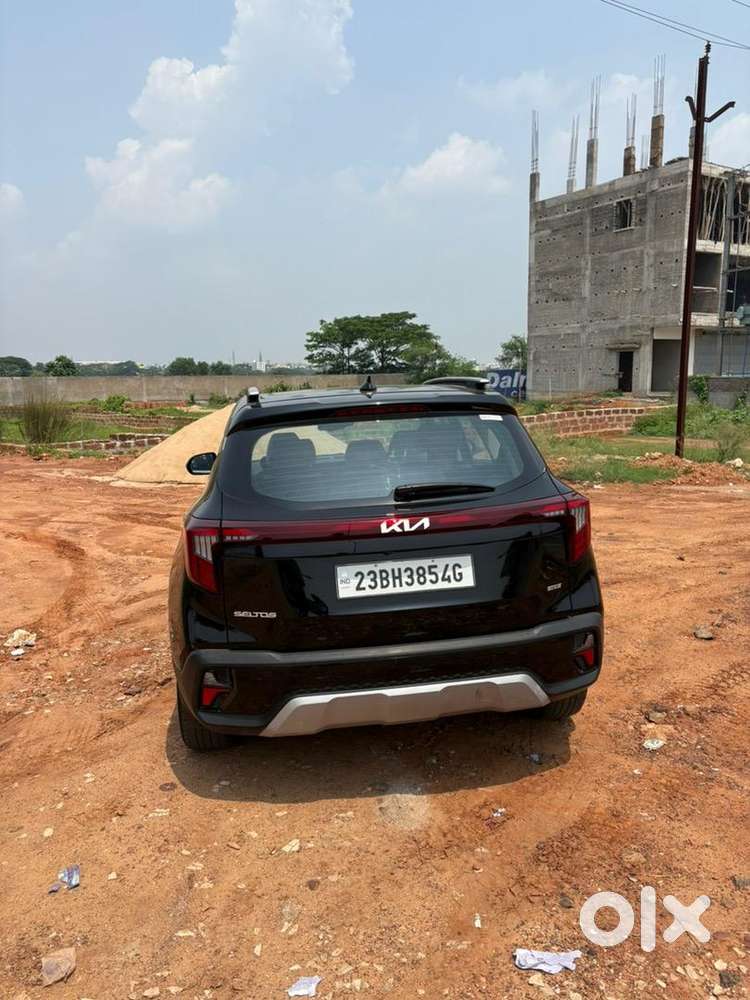 Kia Seltosautomatic 2023 Petrol Well Maintained
