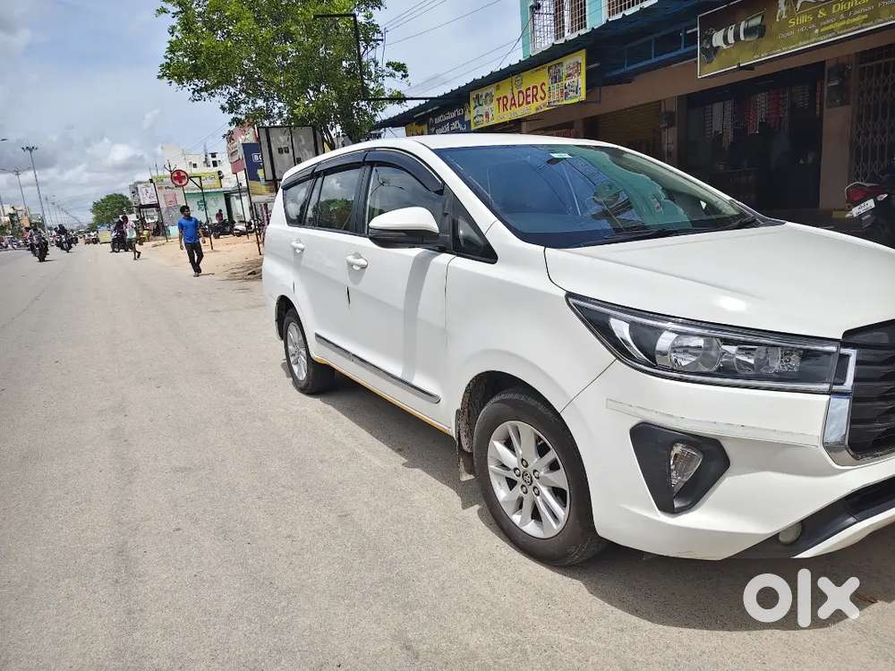Toyota Innova Crysta 2019 Diesel 240000 Km Driven