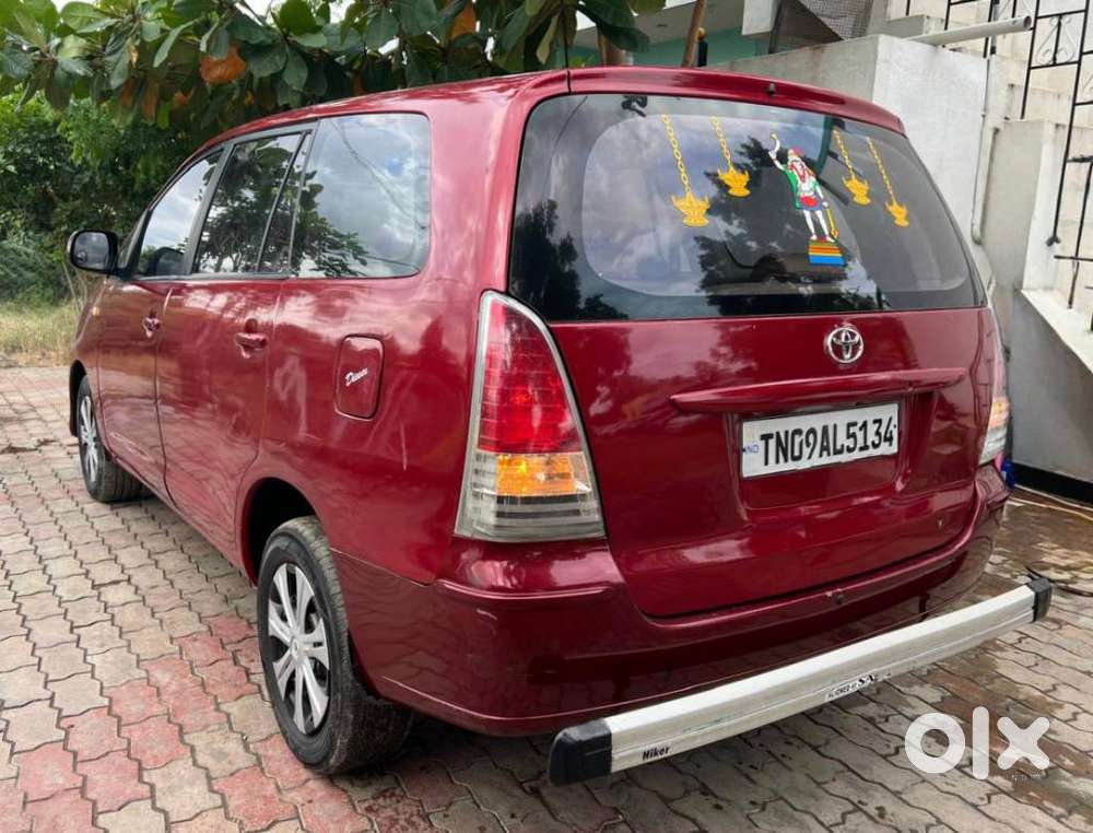 Toyota Innova 2.5 G (diesel) 8 Seater, 2005, Diesel